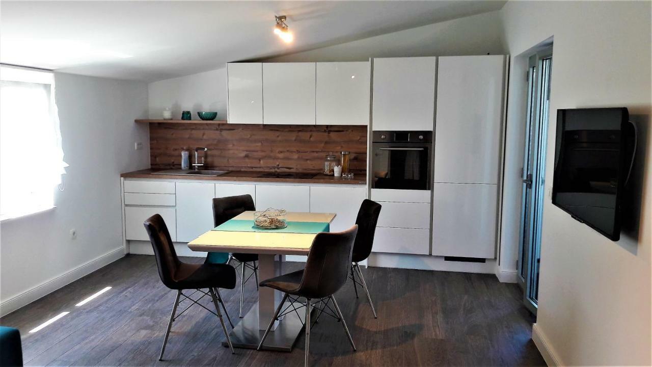 Apartments Ena Zadar Bagian luar foto