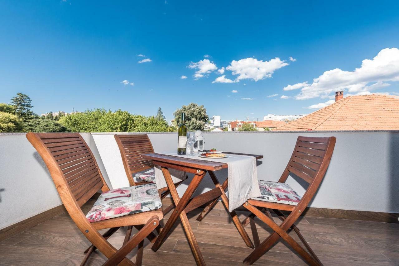 Apartments Ena Zadar Bagian luar foto